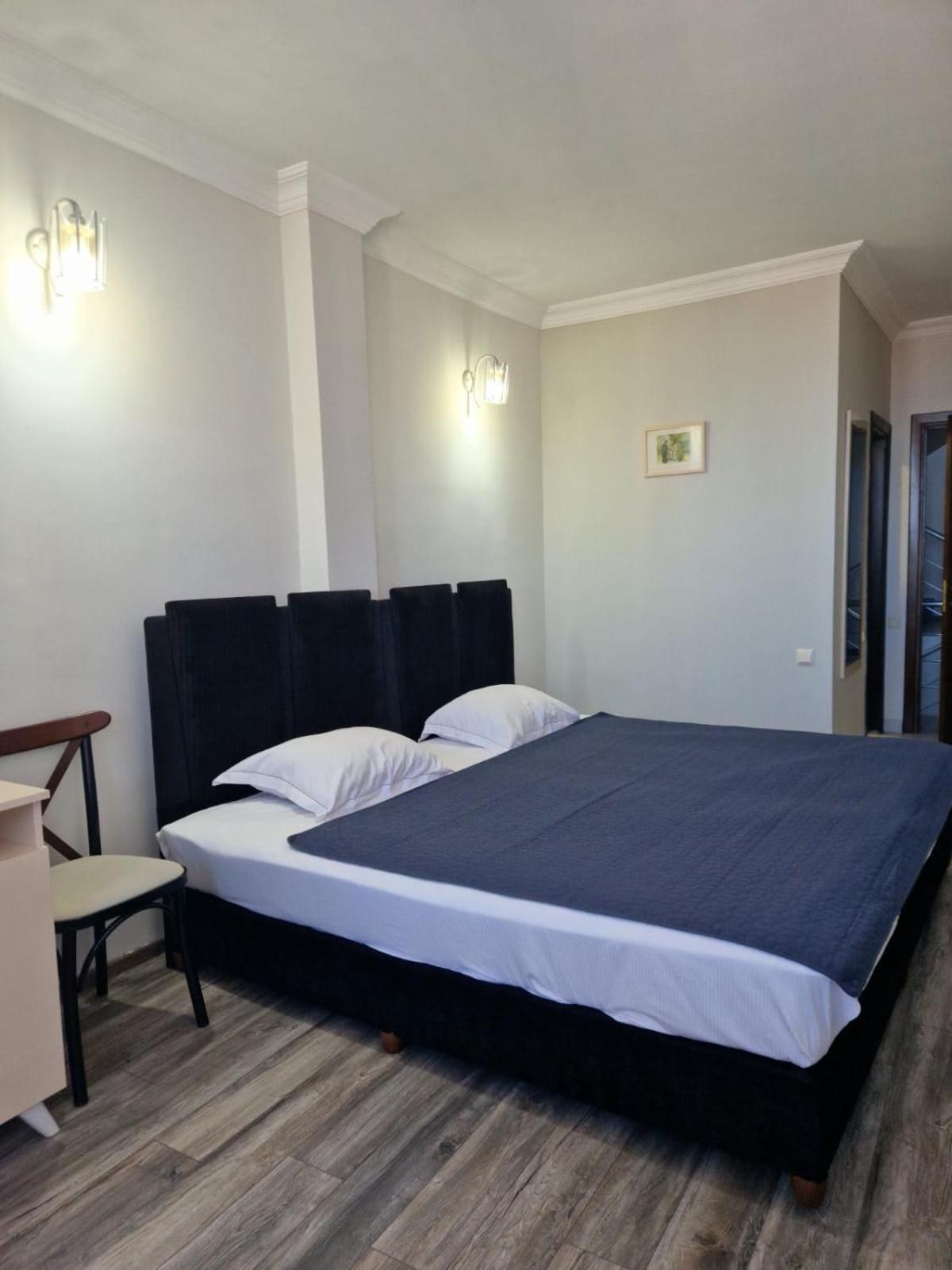 Panorama Hotel Batoumi Extérieur photo