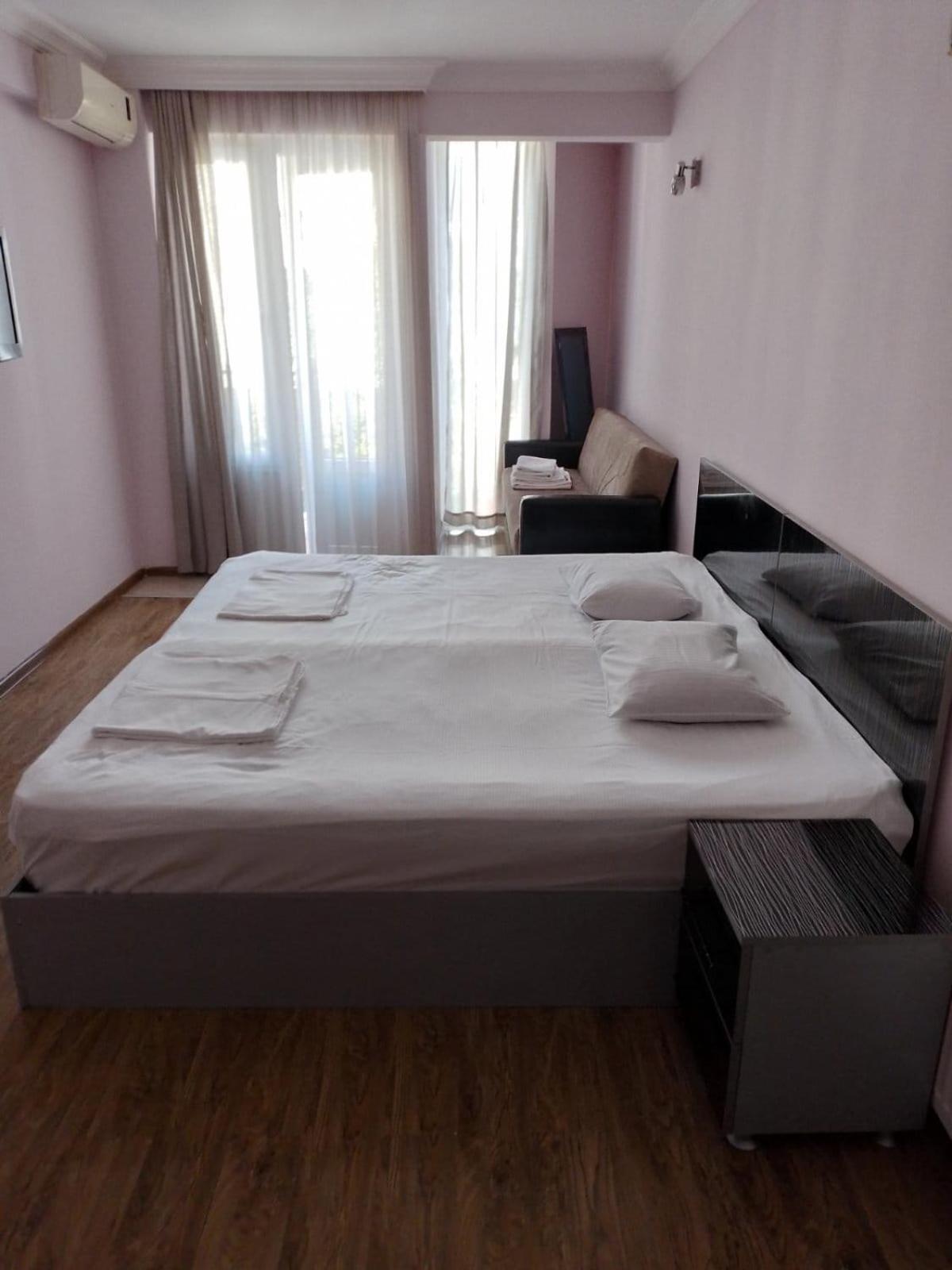 Panorama Hotel Batoumi Extérieur photo
